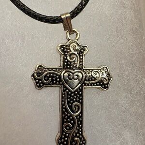 Elegant Silver Cross Pendant Necklace